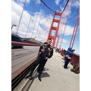 Meet your Posher, Andres